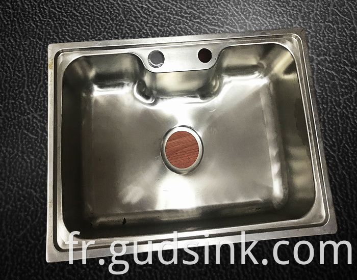 what is the best gauge of stainless steel sink